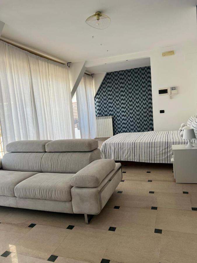 Terrazza Rue Ragusa Howme Барі Екстер'єр фото